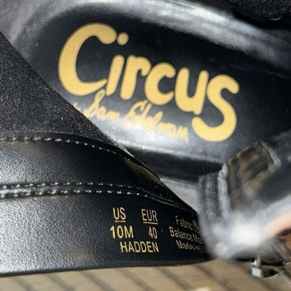 Circus’ 🎪 Leopard 🐆 Print Fabric Side Zip Boots 👢comfy covered stacked heel - Picture 15 of 17